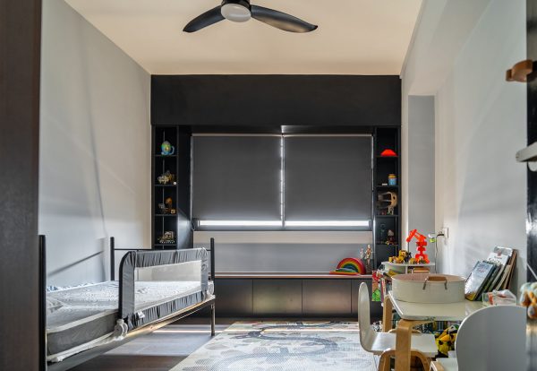 Blackout Grey Roller Blinds with Pulley