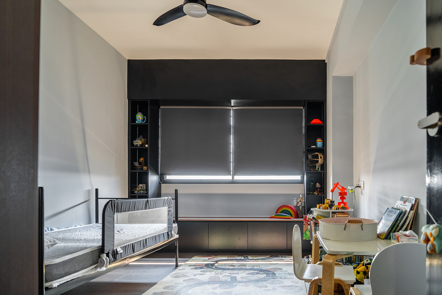 Blackout Grey Roller Blinds with Pulley