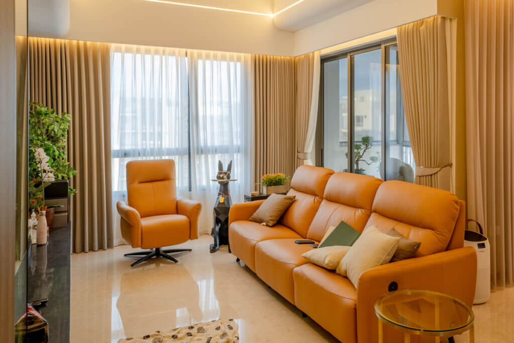 Contemporary Condo Living room style in Vue 8, with day and night soft furnishings