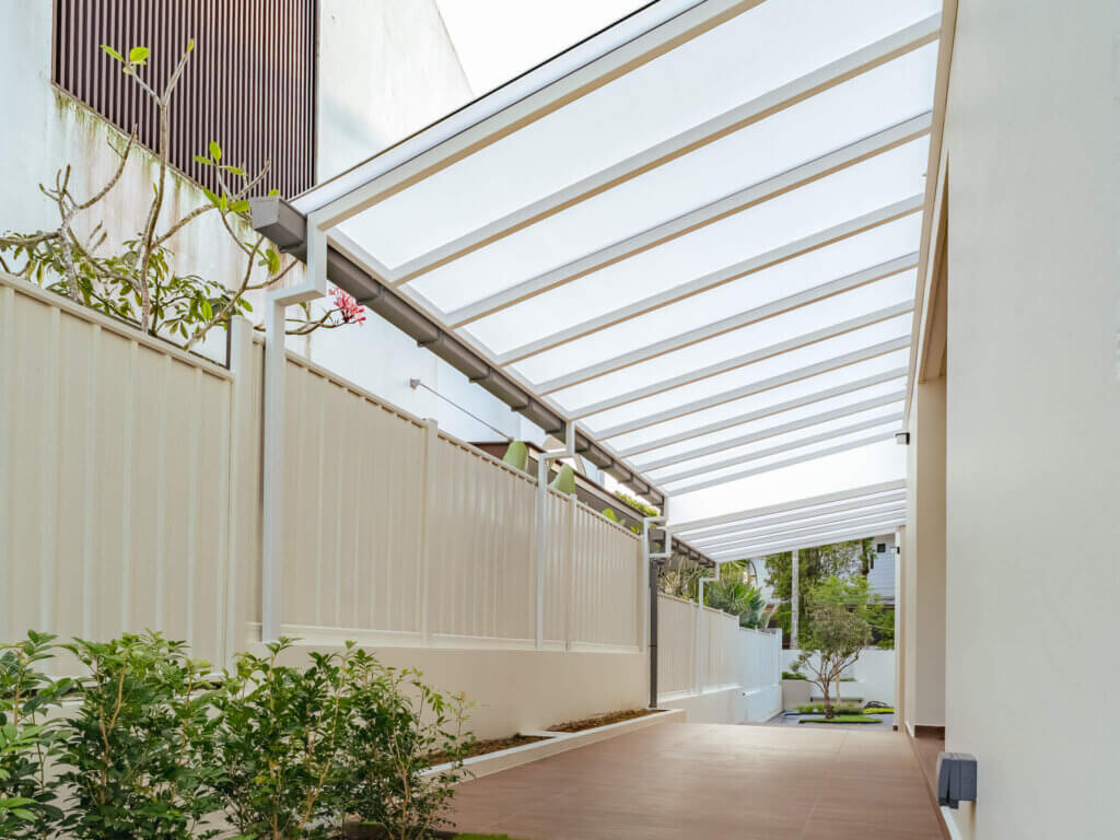 Semi-Detached outdoor space with frosted glass roof and galvanised steel frame